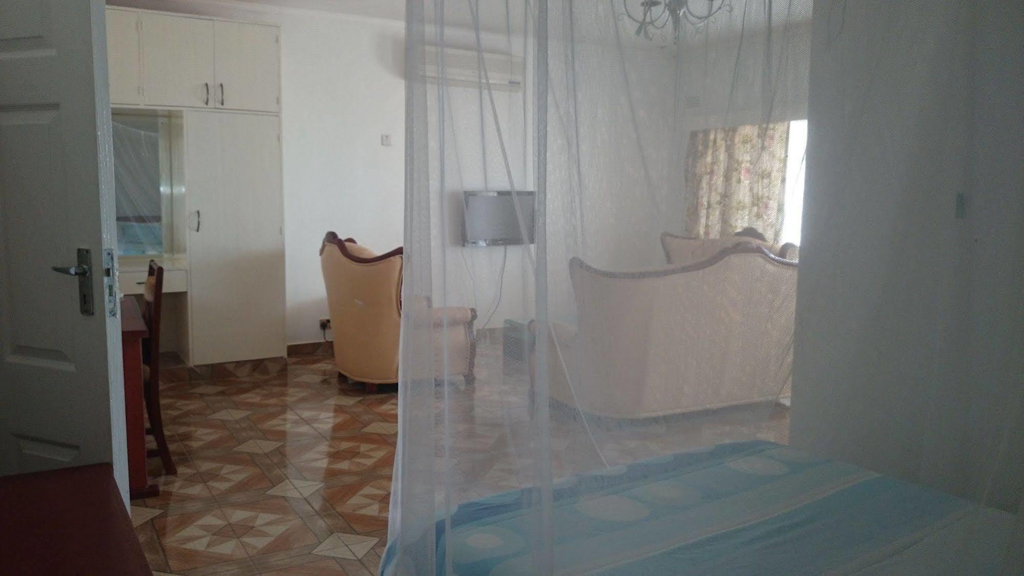 Skinny Hippos Lodge Mangochi 외부 사진
